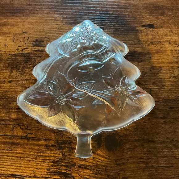 Set of holiday dish, plate and glasses - Picture 6 of 11